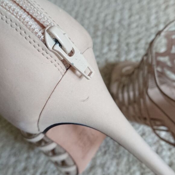 Klub Nico beige laser-cut leather sandal size 9.5M - Picture 14 of 14